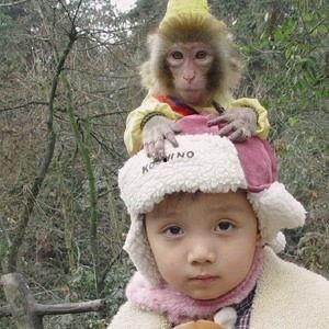 带你吃瓜带娃吃瓜视频,趣味亲子时光