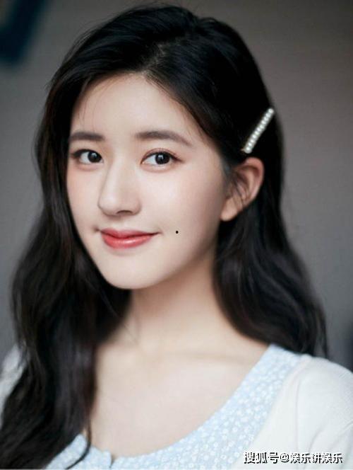 吃瓜香港女明星是谁啊视频,吃瓜香港女明星身份大猜想